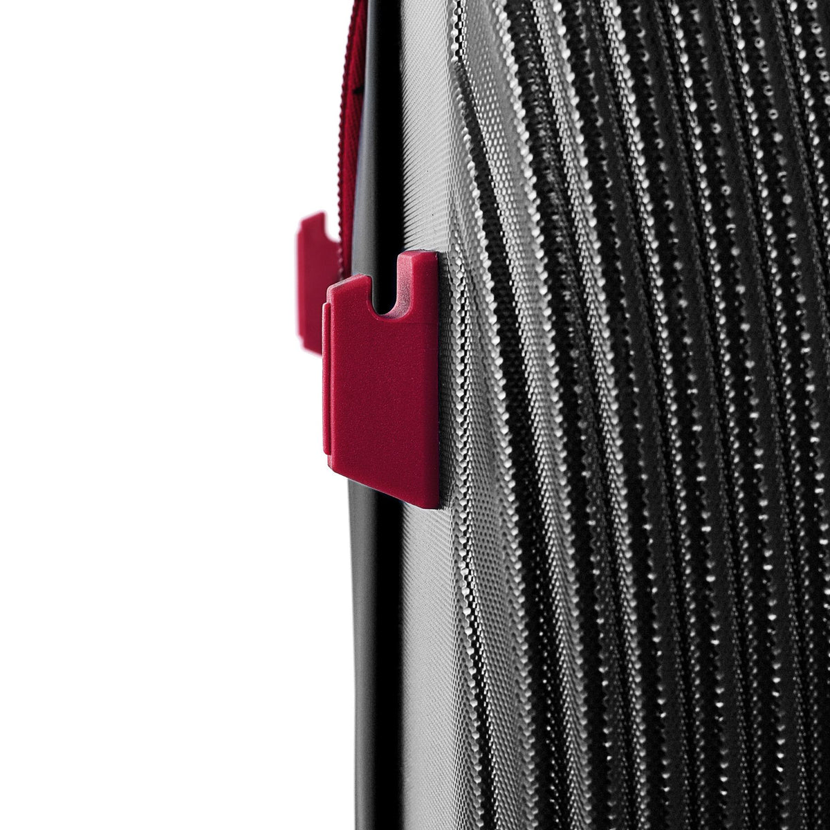 LG026_ASPEN_BLACK_3_Side_Lug