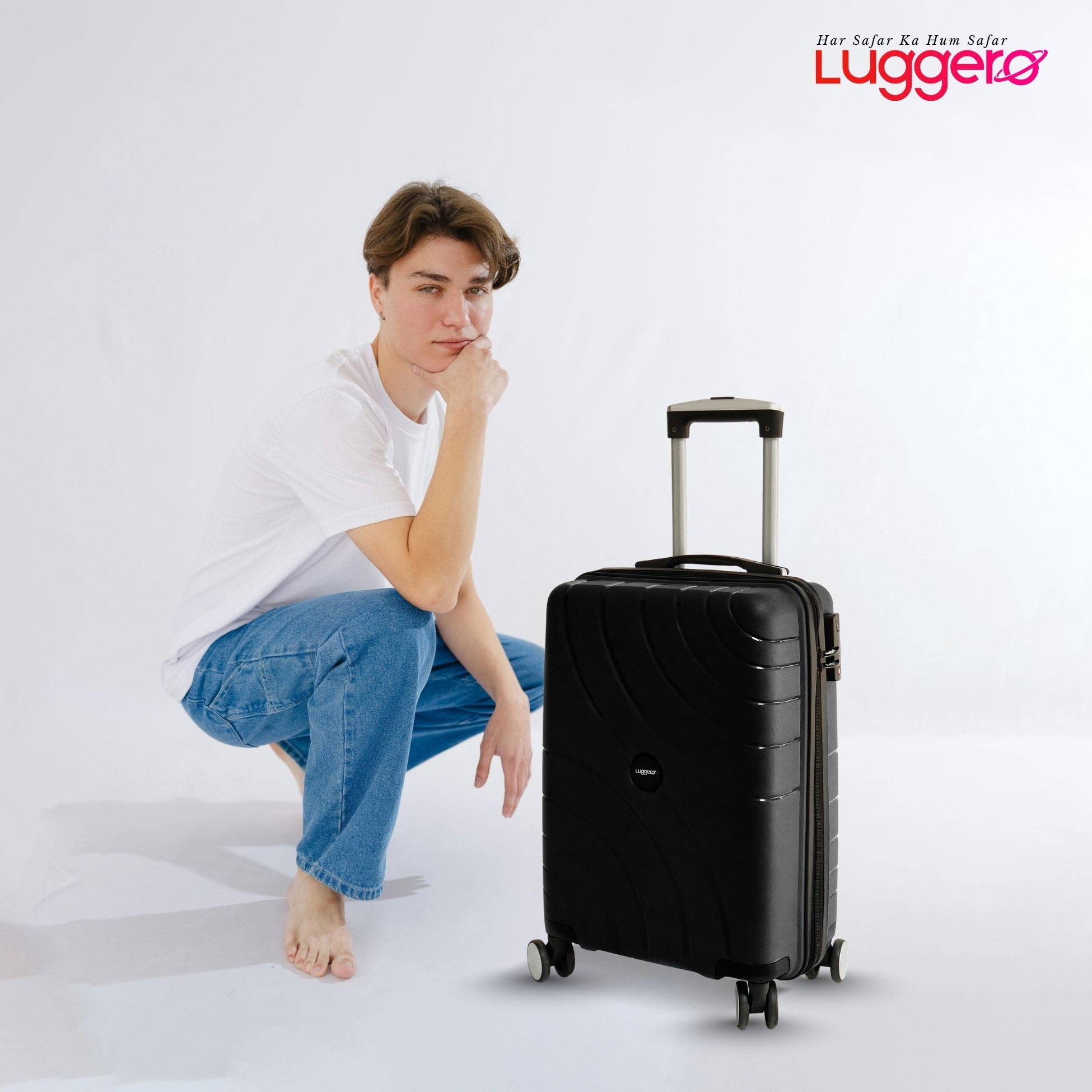 DILLI EXPRESS BLACK Light Weight & Durable Polypropylene Material Shell