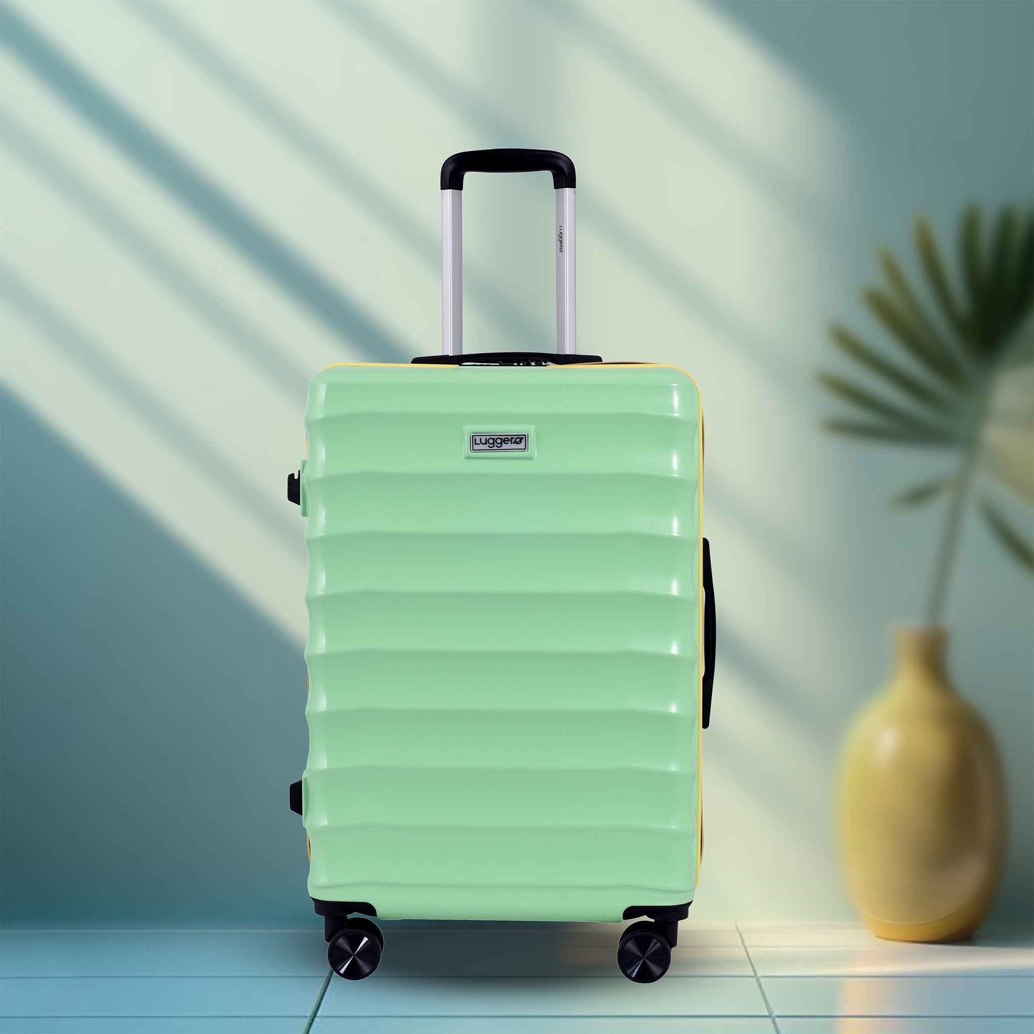 BONVOYAGE GREEN Light Weight & Durable Polycarbonate Hard Luggage