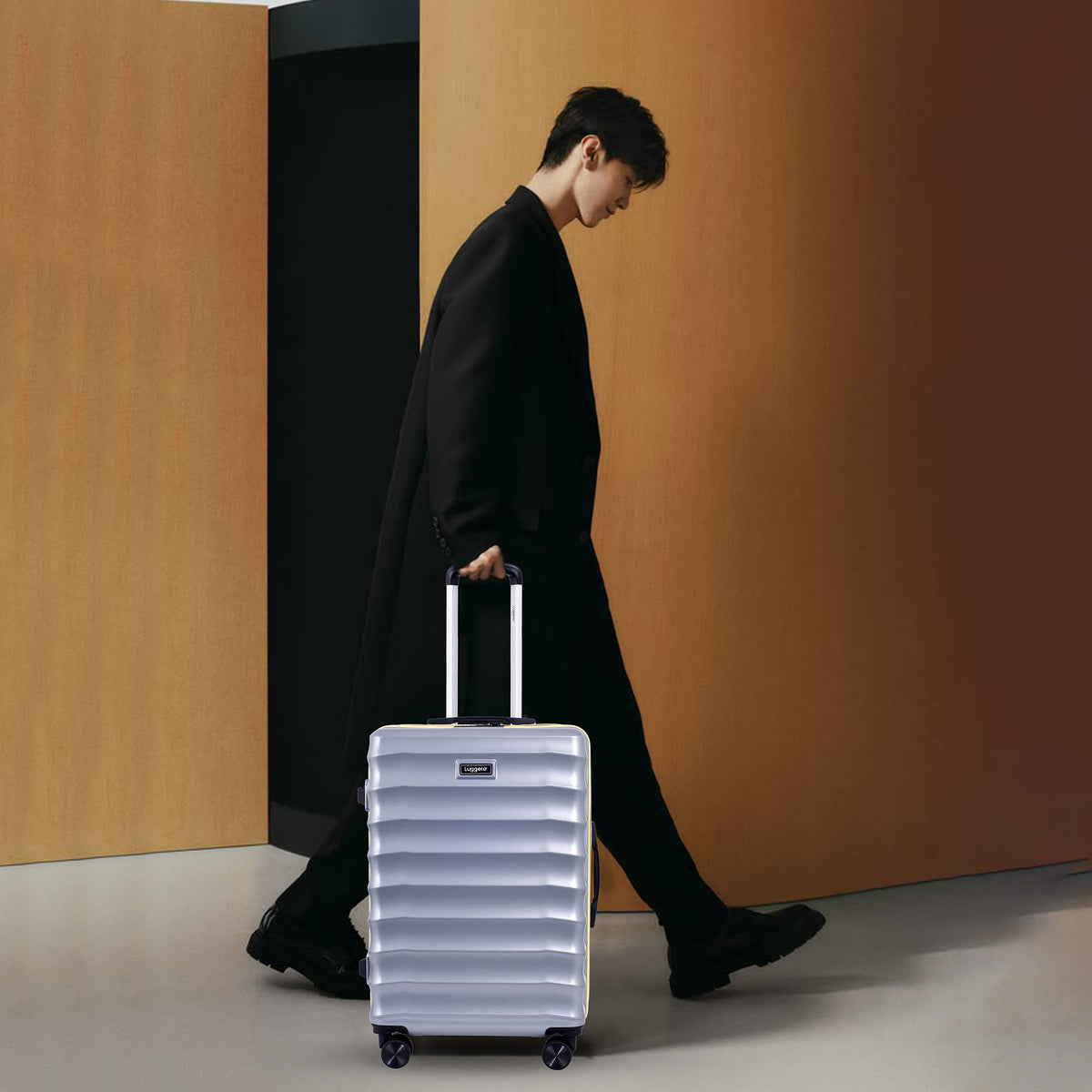 BONVOYAGE BLUE Light Weight & Durable Polycarbonate Hard Luggage
