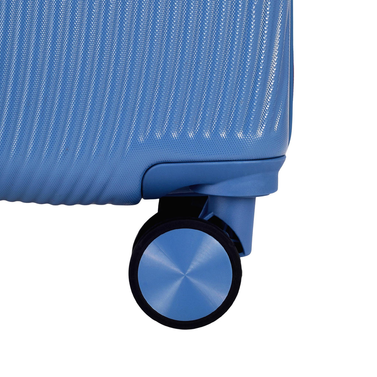 Aspen 8 spinner wheels and telescopic handle detail
